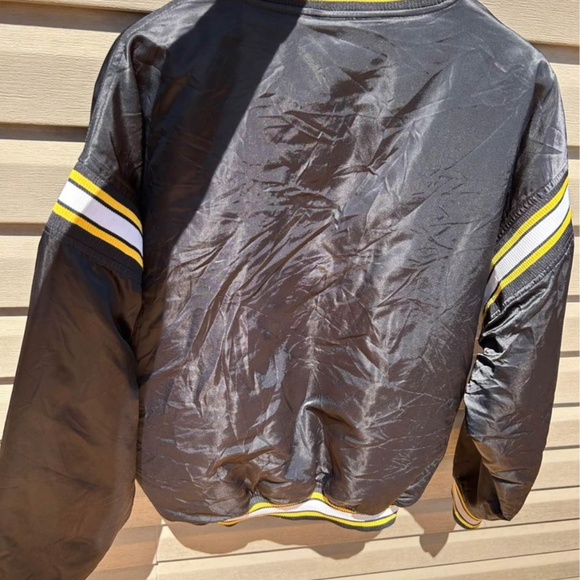Men’s size Large Boston Bruins Coat - Picture 2 of 4